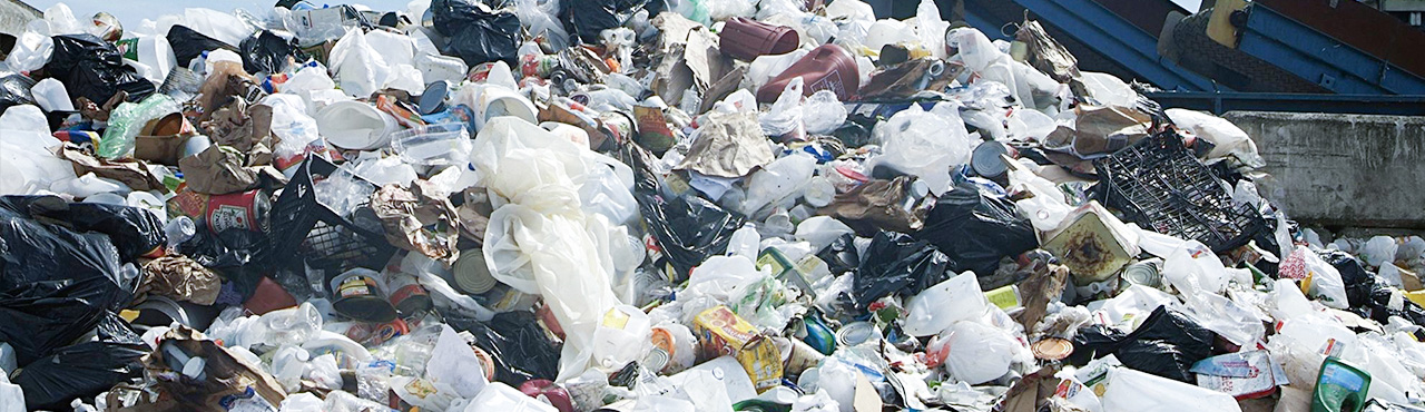 塑料撕碎机是一种专为塑料回收行业研发的设备(图1)